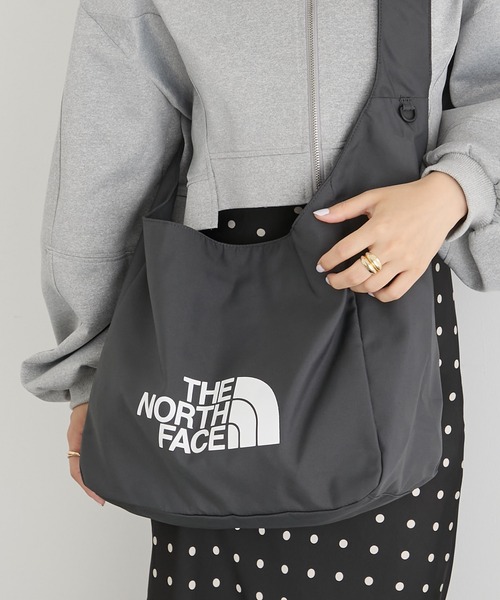 THE NORTH FACE(ザノースフェイス)の「【THE NORTH FACE】ショルダーバッグ NN2PR21(ショルダーバッグ・メンズ・キャメル/グレー/クリーム/ブラック・FREE)」の16枚目の写真