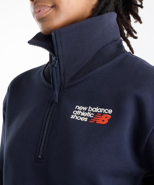 NEW BALANCE(ニューバランス)の「Athletics プレミアムロゴ ハーフジップ(オーバーサイズ)(スウェット・レディース・スミクロ/ヘザーグレー・SMALL/XX-LARGE/X-LARGE/LARGE/MEDIUM)」の6枚目の写真