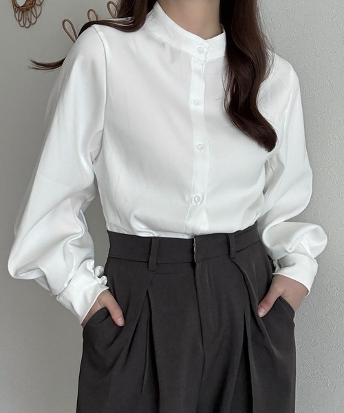 Cham.(チャム)の「バンドカラーバルーンスリーブシンプルシャツ(シャツ/ブラウス・レディース・ホワイト/ブラック/ブルー・FREE)」の9枚目の写真