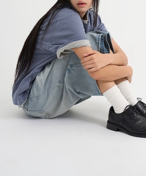 raucohouse(ラウコハウス)の「セミクロップド半袖Tシャツ(Tシャツ/カットソー・レディース・ブラック/ホワイト/グレー/ブルーグレー/バーガンディー・FREE)」の8枚目の写真