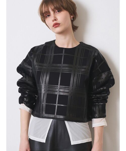 ELENDEEK(エレンディーク)の「ギャザーシアーカットソー(Tシャツ/カットソー・レディース・ブラック/イエロー/ブラウン/オフホワイト・FREE)」の17枚目の写真
