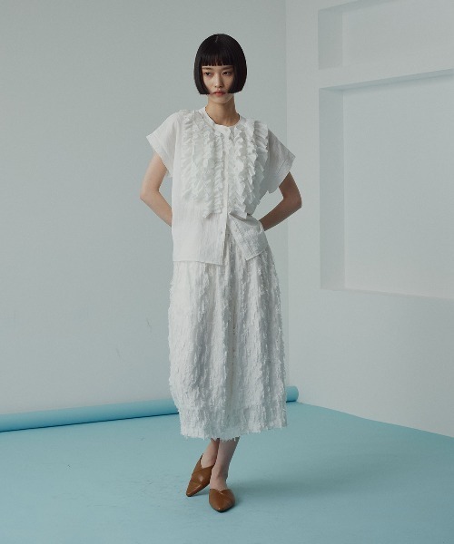 W:Huku(フーク)の「ミックスガーゼボリュームフリルノースリーブブラウス / Mixed-Gauze Voluminous Frill Sleeveless Blouse(シャツ/ブラウス・レディース・ブルー/ホワイト/ブラック・FREE)」の14枚目の写真