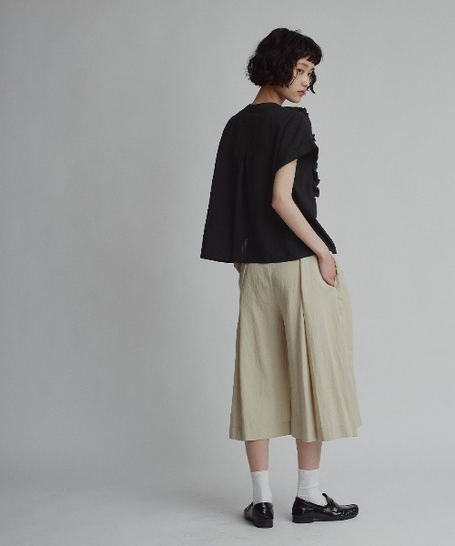 W:Huku(フーク)の「ミックスガーゼボリュームフリルノースリーブブラウス / Mixed-Gauze Voluminous Frill Sleeveless Blouse(シャツ/ブラウス・レディース・ブルー/ホワイト/ブラック・FREE)」の22枚目の写真