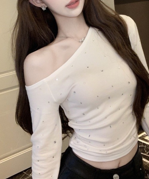 c.u.l(シーユーエル)の「ラインストーン ワンショルダー カットソー culw929(Tシャツ/カットソー・レディース・ブラック/ホワイト・M/S)」の9枚目の写真