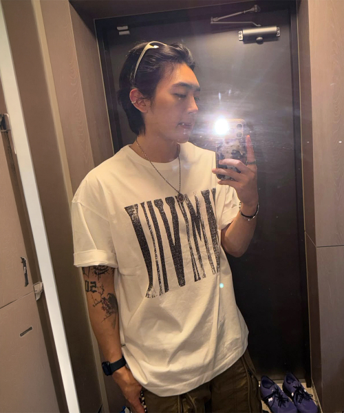 MAISON MINED(メゾンミネド)の「MMXVIII VINTAGE HALF T WHITE(Tシャツ/カットソー・メンズ・その他・SMALL/MEDIUM/LARGE)」の3枚目の写真