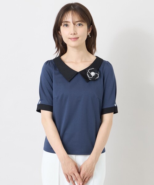 TO BE CHIC(トゥー ビー シック)の「ハイゲージコットン デザインネックカットソー(Tシャツ/カットソー・レディース・ブラック/ネイビー・40)」の2枚目の写真