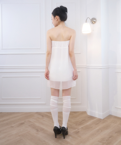 BELLIALEU（ベルリアル）の「LOLA MINI DRESS WHITE（ワンピース・レディース・その他・FREE）」の4枚目の写真