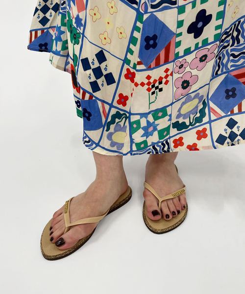 havaianas(ハワイアナス)の「【Havaianas/ハワイアナス】SLIM POINT GLITTER(サンダル・レディース・ベージュ・24.5cm/23cm)」の9枚目の写真