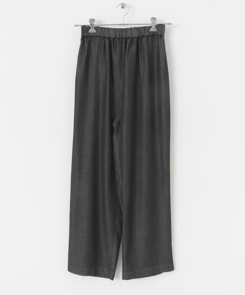 URBAN RESEARCH DOORS(アーバンリサーチドアーズ)の「リヨセルデニムイージーパンツ(デニムパンツ・レディース・ブラック/インディゴブルー・MEDIUM/LARGE)」の20枚目の写真
