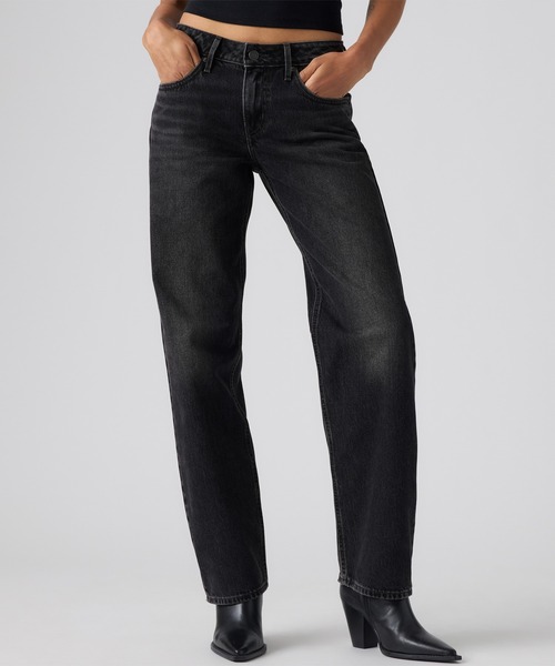 Levi's(リーバイス)の「Levi's/リーバイス LOW STRAIGHT ジーンズ(デニムパンツ・レディース・ブラック・23inch/24inch/25inch/26inch/27inch/28inch)」の1枚目の写真