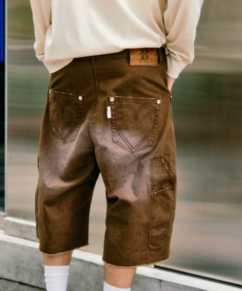 CONZ（コンズ）の「BASICKS×duck double knee curve leg shorts（デニムパンツ・メンズ・ブラック/ブラウン/グレー/ホワイト・3/2）」の4枚目の写真