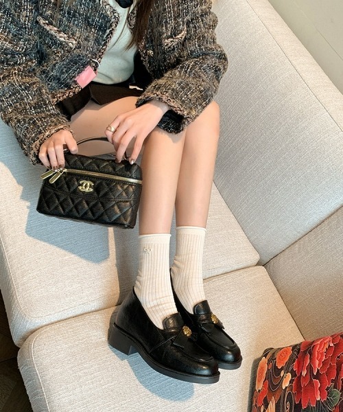 gossip!ロサンゼルス(ゴシップロサンゼルス)の「【Y2Kガーリー】レトロラウンドトゥ厚底ローファー(ローファー・レディース・ブラウン・M/XL/L)」の16枚目の写真