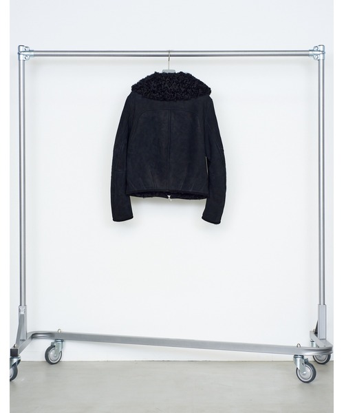 NVRFRGT(ネヴァーフォーゲット)の「MOUTON BOMBER JACKET(ムートンコート・メンズ・ブラック・3)」の4枚目の写真