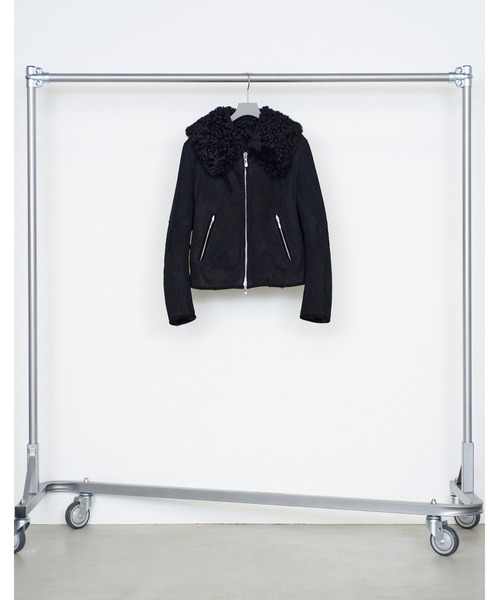 NVRFRGT(ネヴァーフォーゲット)の「MOUTON BOMBER JACKET(ムートンコート・メンズ・ブラック・3)」の5枚目の写真