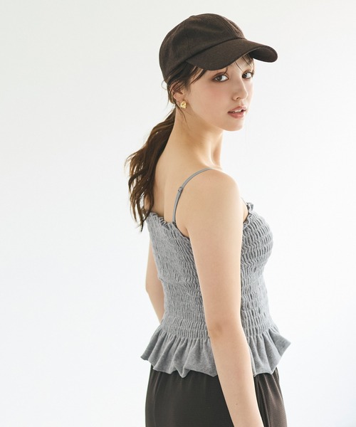 coca(coca)(コカ)の「OUT BRA ベロアカップ付きシャーリングキャミ(キャミソール・レディース・グレー/アイボリー/ダークブラウン・M/L/S)」の17枚目の写真