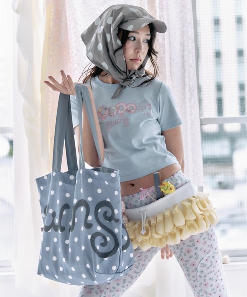 twins（nemne store）（ツインズ）の「9090 x twins logo tee（Tシャツ/カットソー・レディース・チャコール/ライトブルー・SMALL/LARGE/MEDIUM）」の10枚目の写真