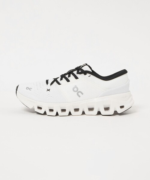 On(オン)の「【WEB限定】<On>クラウド エックス 5 スニーカー(スニーカー・レディース・ブラック/ホワイト・24.5cm/23cm/23.5cm/25cm/24cm)」の15枚目の写真