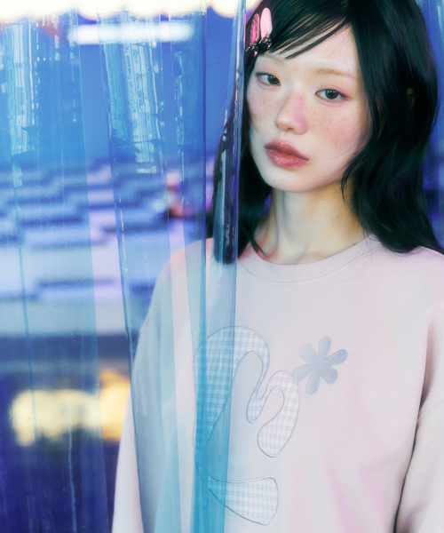 LMR(エルエムアール)の「アプリケフローラルロゴスウェット PINK(スウェット・レディース・PINK・SMALL/MEDIUM)」の9枚目の写真