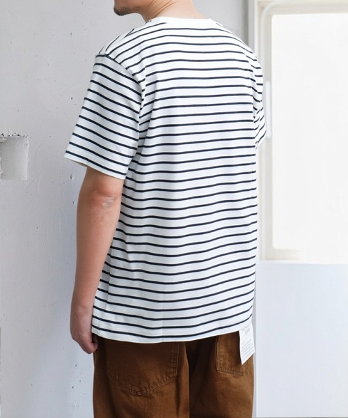 NILWAY(ニルウェイ)の「USAコットン 天竺ポケット付き半袖Tシャツ &&ボーダーTシャツ(Tシャツ/カットソー・メンズ・ホワイト系1/ブラウン/ホワイト系/レッド/ブルー/イエロー/オフホワイト/ブラック系/グレー系/ブラック/グレー・MEDIUM/X-LARGE/LARGE)」の13枚目の写真