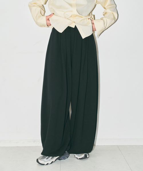 CITYSHOP（シティーショップ）の「VOLUME SWEAT パンツ（その他パンツ・レディース・グレー/ブラック/ベージュ・36/38）」の4枚目の写真
