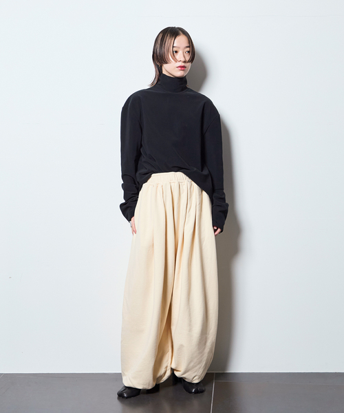 CITYSHOP（シティーショップ）の「VOLUME SWEAT パンツ（その他パンツ・レディース・グレー/ブラック/ベージュ・36/38）」の7枚目の写真