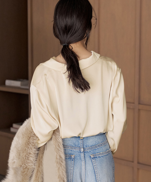 plage(プラージュ)の「dull satin classic シャツ(シャツ/ブラウス・レディース・ブラック/アイボリー・FREE)」の19枚目の写真