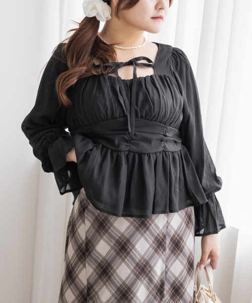 CLETTE(クレット)の「デコルテリボンギャザーブラウス(シャツ/ブラウス・レディース・アイボリー/ブラック/ピンク・3L/LL/4L)」の8枚目の写真