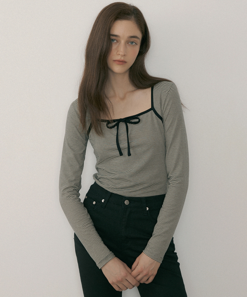 REORG(リオルグ)の「MOR STRIPE SQUARE NECK RIBBON T-SHIRTS LIGHT KHAKI(Tシャツ/カットソー・レディース・その他・FREE)」の1枚目の写真