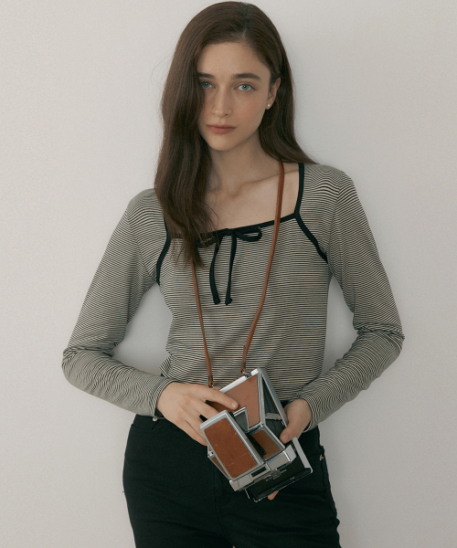 REORG(リオルグ)の「MOR STRIPE SQUARE NECK RIBBON T-SHIRTS LIGHT KHAKI(Tシャツ/カットソー・レディース・その他・FREE)」の4枚目の写真