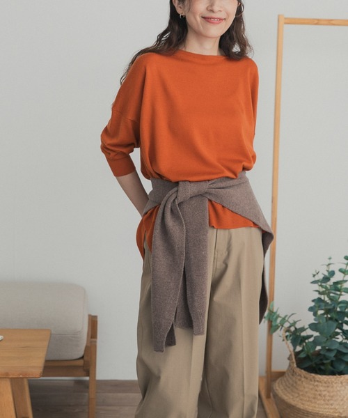 URBAN RESEARCH DOORS(アーバンリサーチドアーズ)の「ウォッシャブルウールワイドプルオーバー(ニット/セーター・レディース・カーキ/オレンジ/ベージュ系その他/ブルー系その他・FREE)」の9枚目の写真