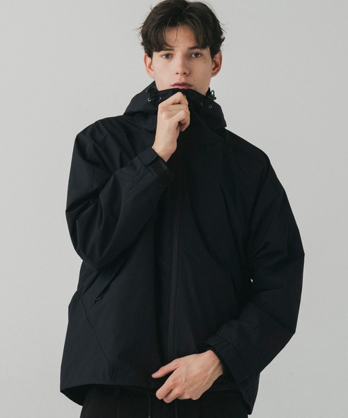 +phenix(プラスフェニックス)の「+phenix(プラスフェニックス)MOUNTAIN PARKA マウンテンパーカー / WINDSTOPPER PRODUCTS BY GORE-TEX LABS(マウンテンパーカー・メンズ・グレー/ネイビー/ブラック・L/M/S)」の5枚目の写真