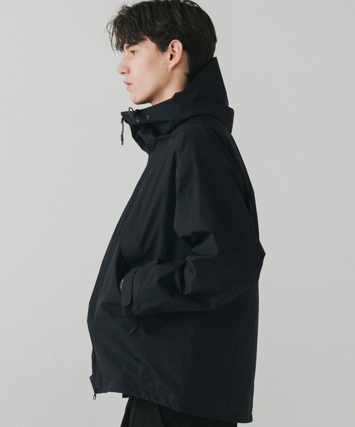 +phenix(プラスフェニックス)の「+phenix(プラスフェニックス)MOUNTAIN PARKA マウンテンパーカー / WINDSTOPPER PRODUCTS BY GORE-TEX LABS(マウンテンパーカー・メンズ・グレー/ネイビー/ブラック・L/M/S)」の7枚目の写真