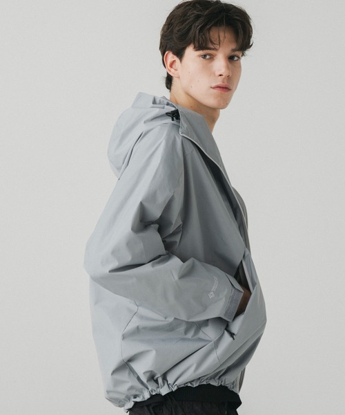 +phenix(プラスフェニックス)の「+phenix(プラスフェニックス)MOUNTAIN PARKA マウンテンパーカー / WINDSTOPPER PRODUCTS BY GORE-TEX LABS(マウンテンパーカー・メンズ・グレー/ネイビー/ブラック・L/M/S)」の13枚目の写真