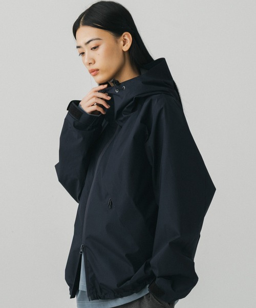 +phenix(プラスフェニックス)の「+phenix(プラスフェニックス)MOUNTAIN PARKA マウンテンパーカー / WINDSTOPPER PRODUCTS BY GORE-TEX LABS(マウンテンパーカー・メンズ・グレー/ネイビー/ブラック・L/M/S)」の14枚目の写真