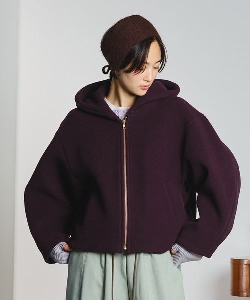 mici(ミチ)の「mici/SHORT HOODED JACKET(その他アウター・レディース・ネイビー/バーガンディー・M/S)」の3枚目の写真