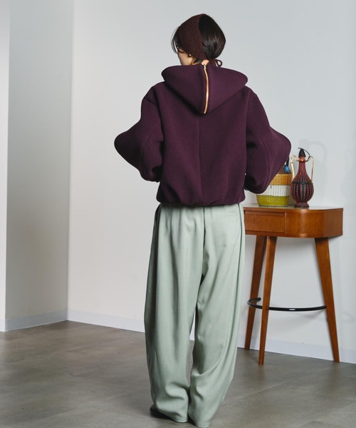 mici(ミチ)の「mici/SHORT HOODED JACKET(その他アウター・レディース・ネイビー/バーガンディー・M/S)」の10枚目の写真