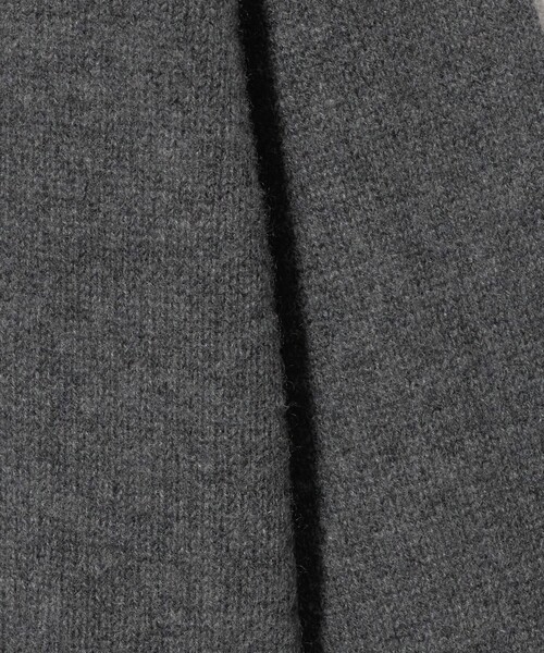UNITED ARROWS(ユナイテッドアローズ)の「カシミヤ クルーネック ニット(ニット/セーター・レディース・ブラック/レッド/ダークグレー・FREE)」の7枚目の写真