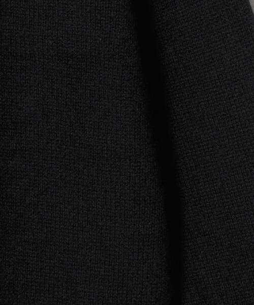 UNITED ARROWS(ユナイテッドアローズ)の「カシミヤ クルーネック ニット(ニット/セーター・レディース・ブラック/レッド/ダークグレー・FREE)」の9枚目の写真