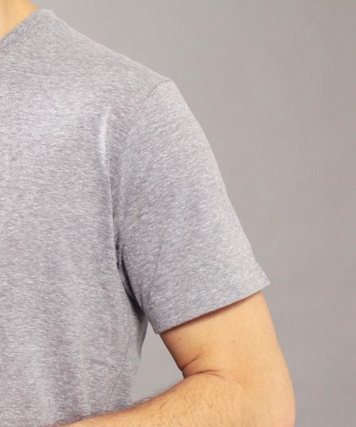 BEAUTY&YOUTH UNITED ARROWS（ビューティーアンドユースユナイテッドアローズ）の「BY ∴ トライブレンド Vネック Tシャツ◆（Tシャツ/カットソー・メンズ・グレー/オリーブ/コバルトブルー/ホワイト/ブラック・MEDIUM/SMALL/LARGE）」の16枚目の写真