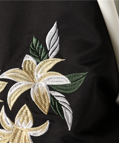 VENCEEXCHANGE(ヴァンスエクスチェンジ)の「刺繍スカジャン (スカジャン・レディース・ダークグリーン/ワインレッド/ブラック・MEDIUM)」の7枚目の写真