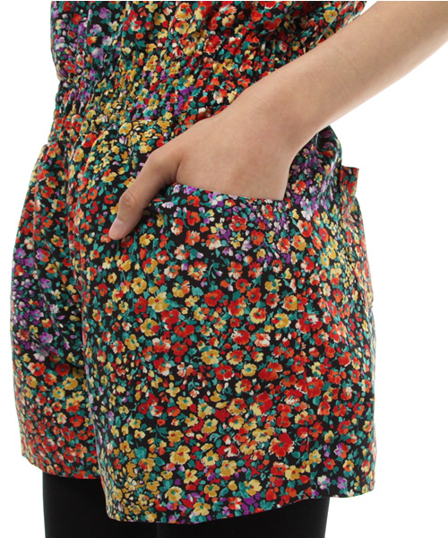 Khaju(カージュ)の「KHAJU:FLOWER COMBINATION(つなぎ/オールインワン・レディース・オレンジ/ピンク・ONE SIZE)」の8枚目の写真