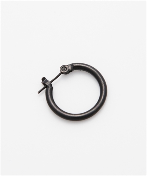 VANQUISH（ヴァンキッシュ）の「VANQUISH / ヴァンキッシュ スナップ ファット フープ ピアス（ピアス（片耳用）・メンズ・ブラック/シルバー/ゴールド・FREE）」の10枚目の写真
