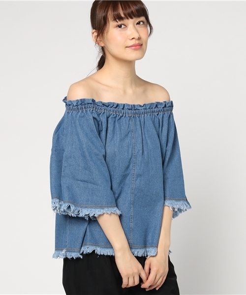 MERLOT（メルロー）の「デニムフリンジオフショルダーブラウス605-8527（シャツ/ブラウス・レディース・ブルー/ライトブルー・FREE）」の15枚目の写真