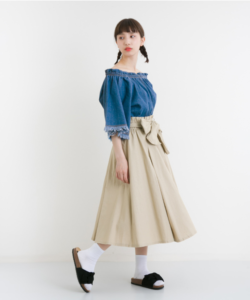 MERLOT（メルロー）の「デニムフリンジオフショルダーブラウス605-8527（シャツ/ブラウス・レディース・ブルー/ライトブルー・FREE）」の12枚目の写真