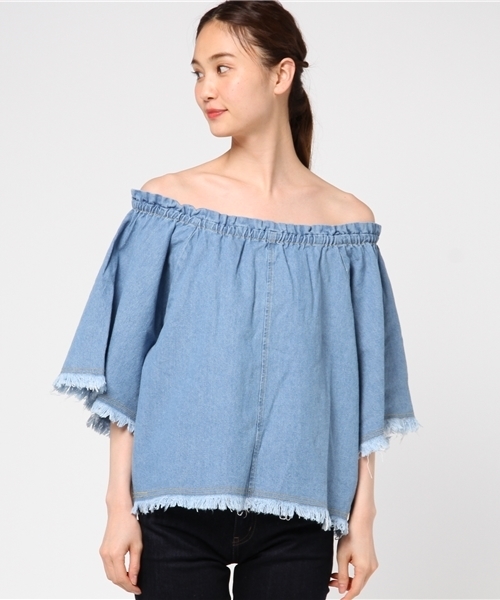 MERLOT（メルロー）の「デニムフリンジオフショルダーブラウス605-8527（シャツ/ブラウス・レディース・ブルー/ライトブルー・FREE）」の8枚目の写真