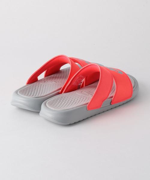 NIKE（ナイキ）の「NIKE（ナイキ） ベナッシデュオ ウルトラスライド（サンダル・レディース・ホワイト/ブラック・23cm/25cm/24cm）」の6枚目の写真