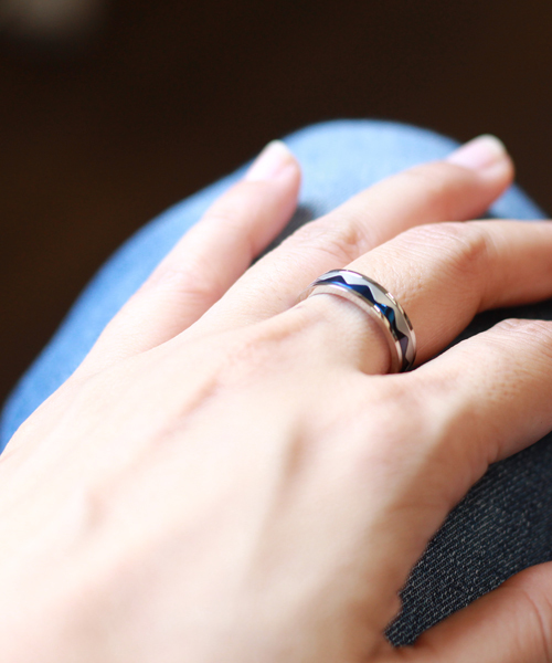 TONE SELECT GOODS（トーンセレクトグッズ）の「【vie】ステンレスリング（リング・レディース・ブラック/ブルー/ピンク・#7/#9/#11/#13/#15/#17/#19/#21）」の11枚目の写真