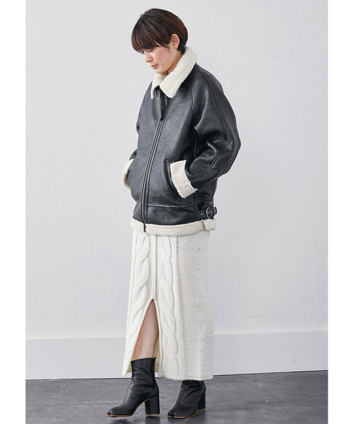 MEDE19F（メデジュウキュウ）の「ＭＥＤＥ１９Ｆ　フェイクムートンのＢ－３ジャケット/ボアコート（その他アウター・レディース・ブラック・MEDIUM/LARGE/X-LARGE）」の6枚目の写真