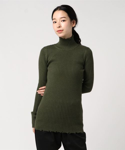 SLOBE IENA(スローブイエナ)の「COVERT×SLOBE別注 リブタートル二ット(ニット/セーター・レディース・ブラック/ブラウン/カーキ・FREE)」の9枚目の写真