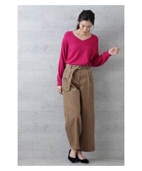 NATURAL BEAUTY BASIC（ナチュラルビューティーベーシック）の「【otonaMUSE 12月号掲載】コーデュロイワイドパンツ（その他パンツ・レディース・オフホワイト/キャメル・MEDIUM/SMALL）」の6枚目の写真